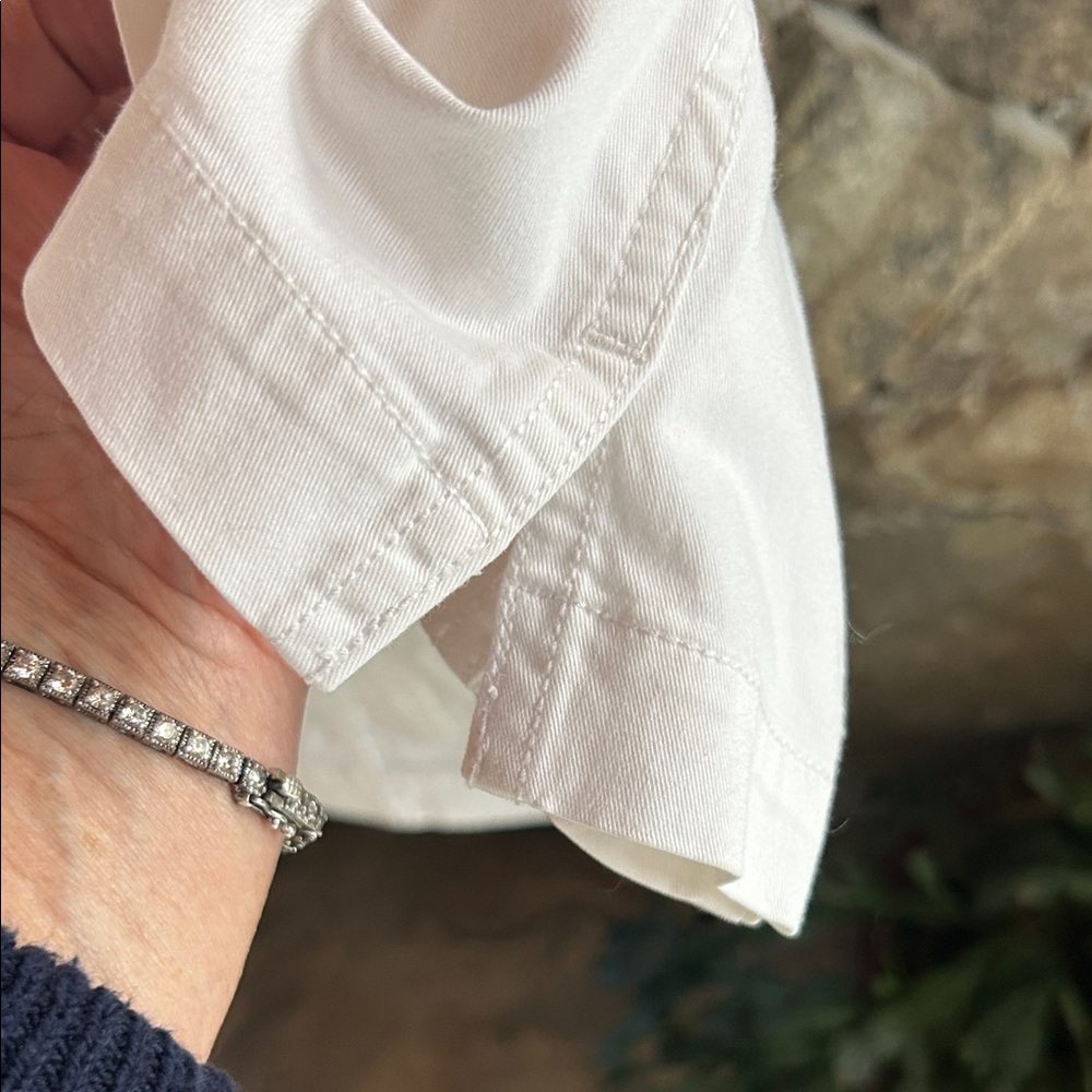 Dressbarn White Jean Jacket Size X-Large; Cropped Length; 3/4 Sleeve; 4 Pockets - Picture 10 of 16